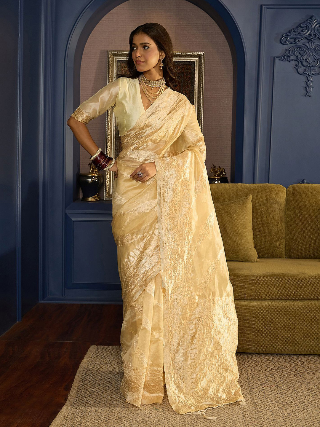 

Dori Woven Design Zari Banarasi Saree, Cream