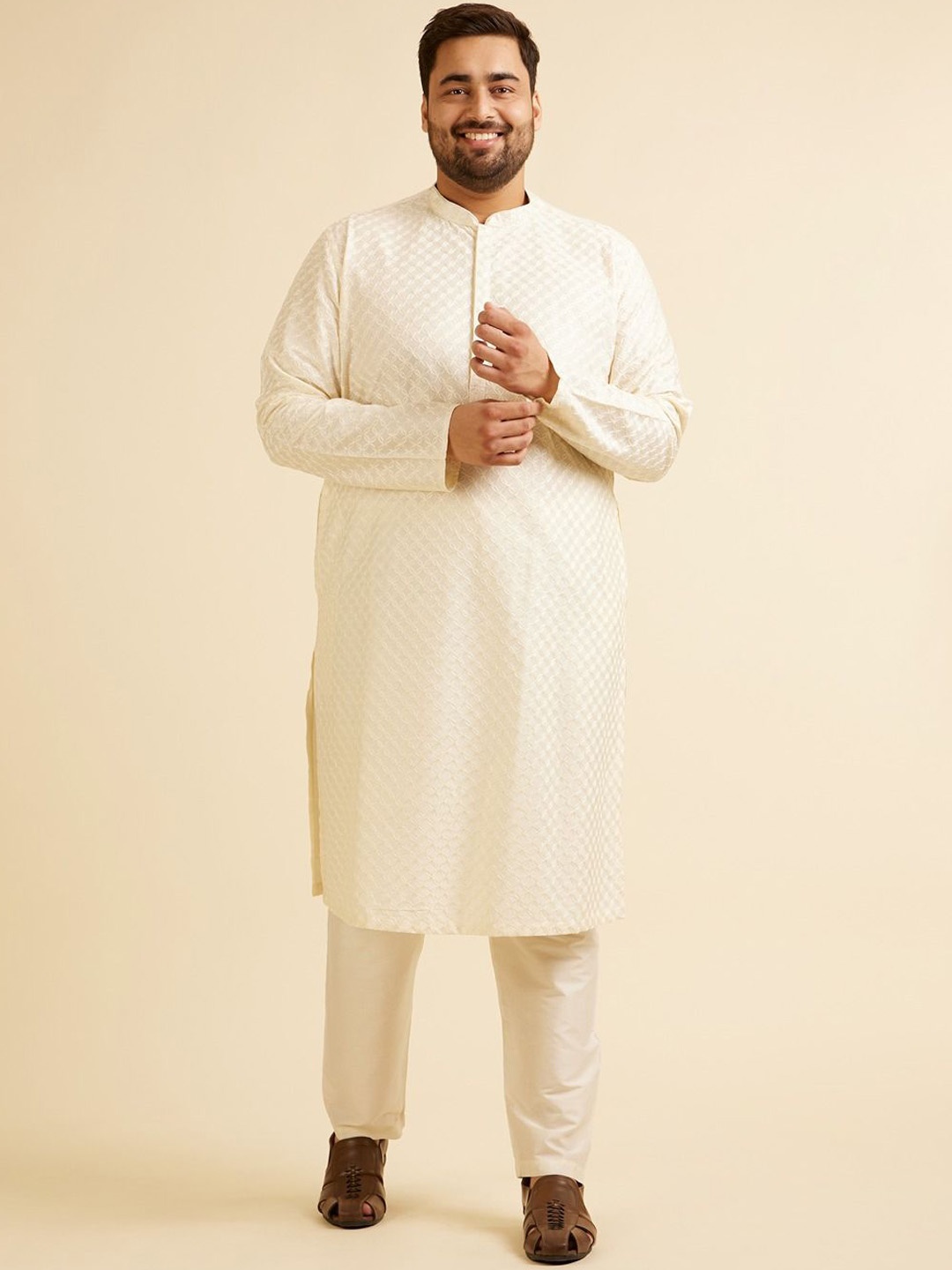 

Manyavar Plus Size Floral Embroidered Straight Kurta with Pyjamas, Cream