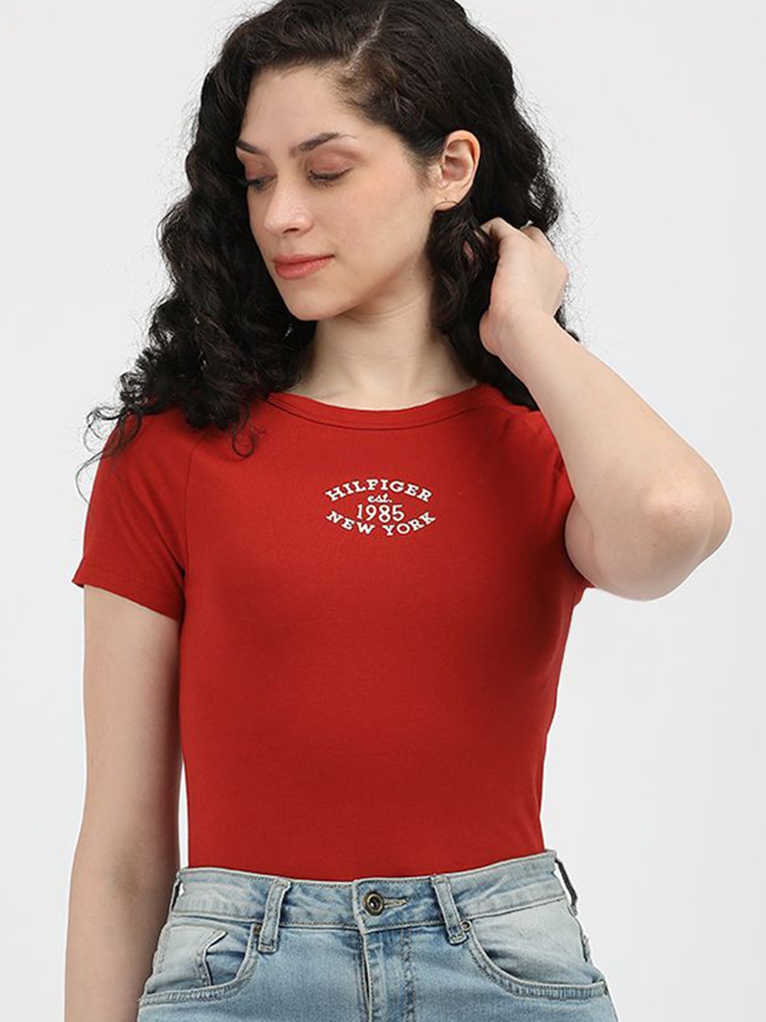 

Tommy Hilfiger Women Brand Logo Printed Round Neck Cotton Slim Fit T-shirt, Red