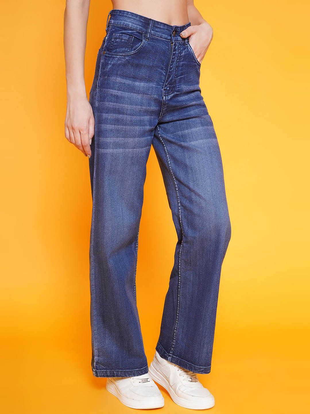 

BAESD Women Straight Fit Heavy Fade Jeans, Blue