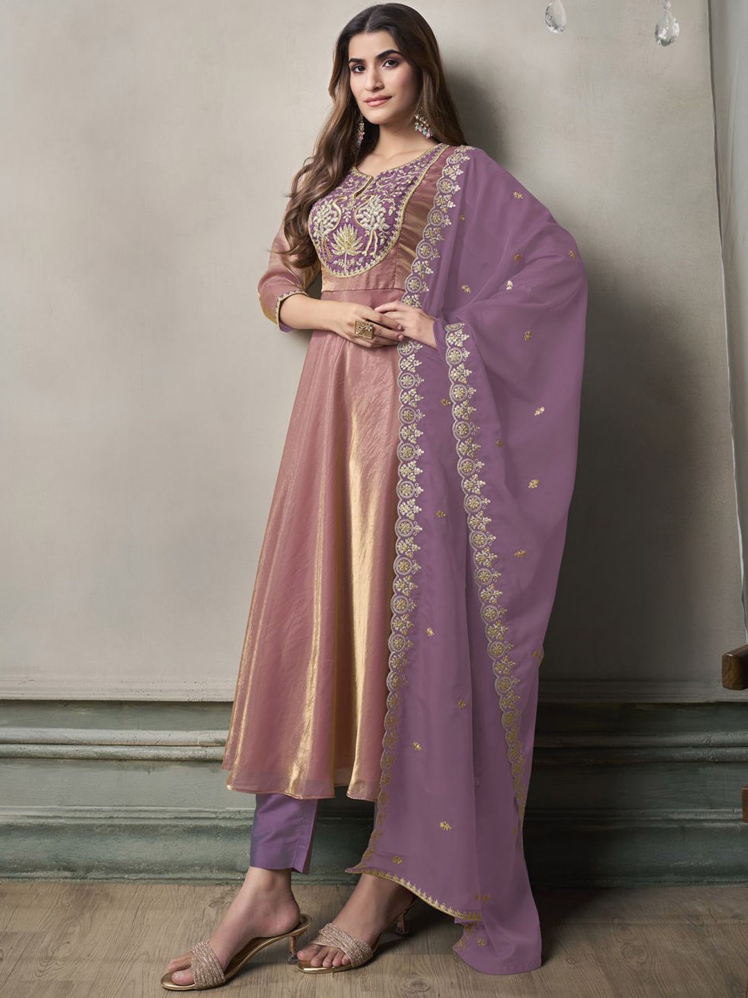 

Inddus Floral Yoke Design Empire Zari A-Line Kurta With Trousers & Dupatta, Pink