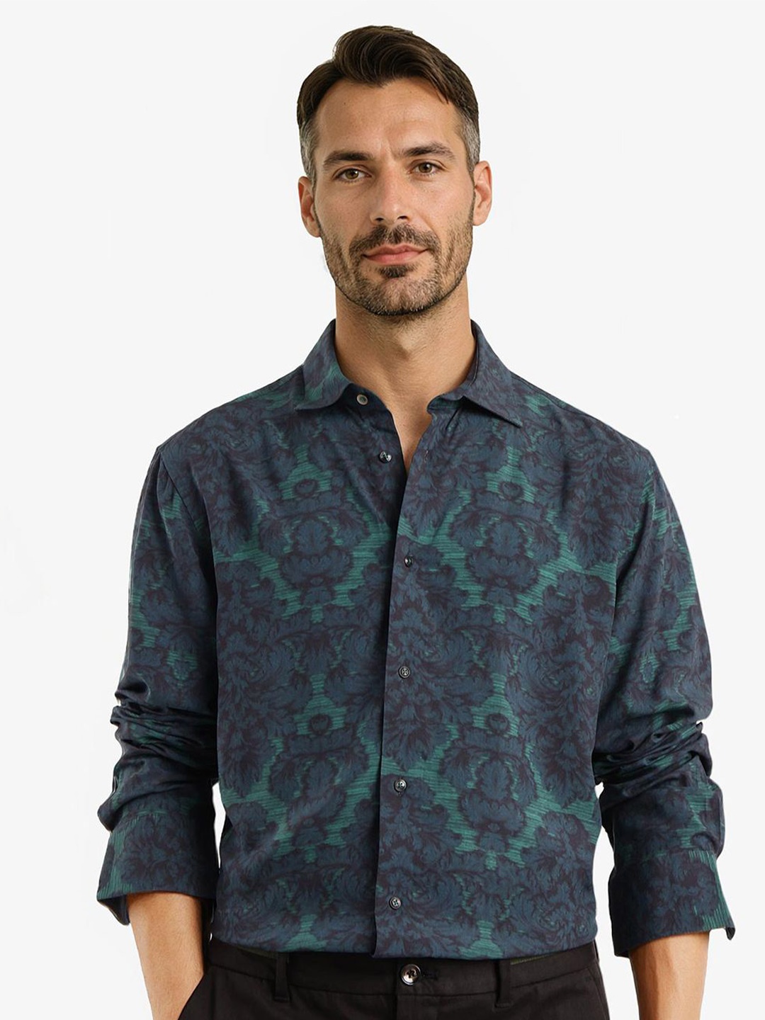 

RARE RABBIT Men Comfort Spread Collar Abstract Printed Casual Shirt, Green