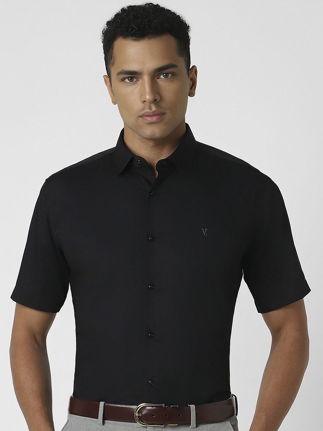 

V Dot Men Spread Collar Solid Cotton Slim Fit Party Shirt, Black
