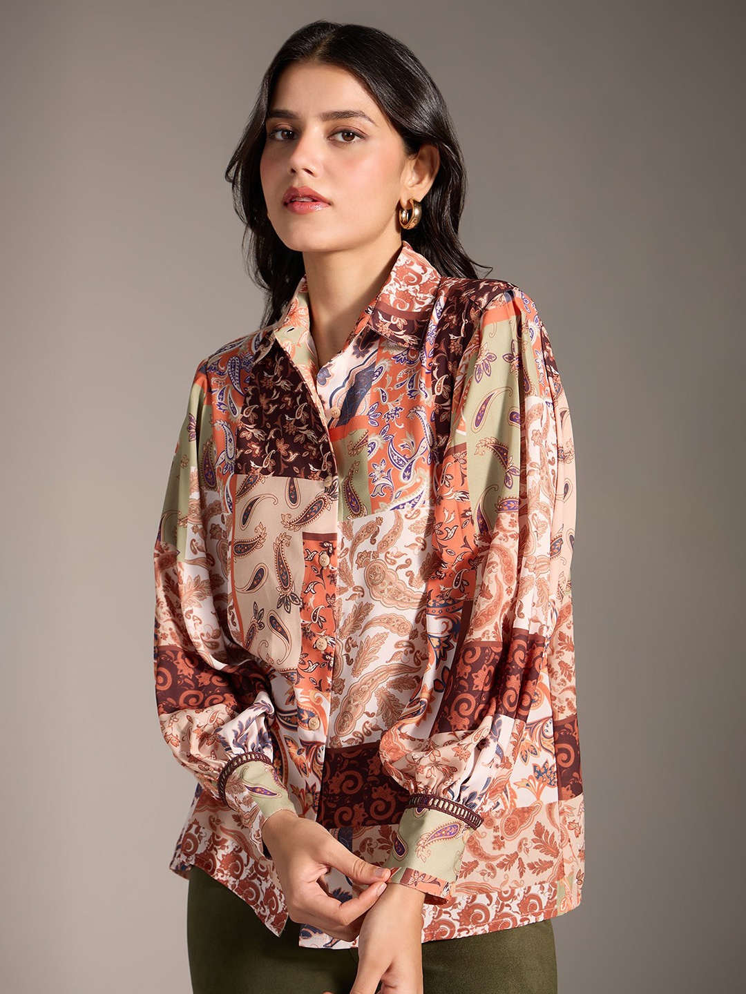 

20Dresses Women Spread Collar Abstract Printed Casual Shirt, Peach