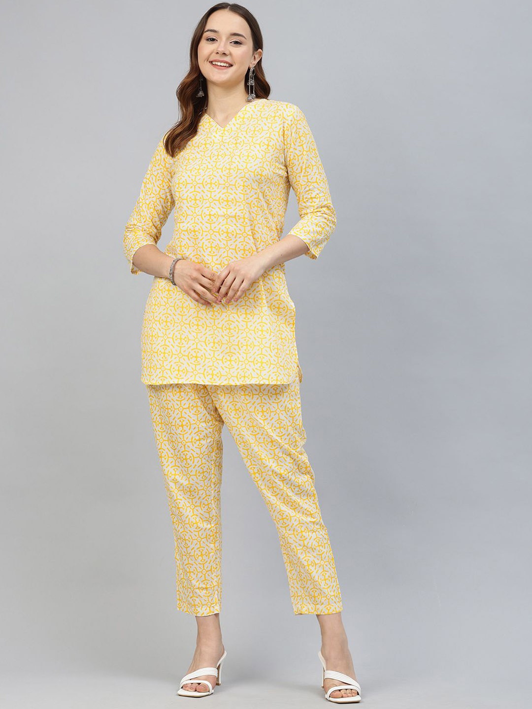 

Shaily Printed Pure Cotton Tunic With Trousers Co-Ords, Yellow