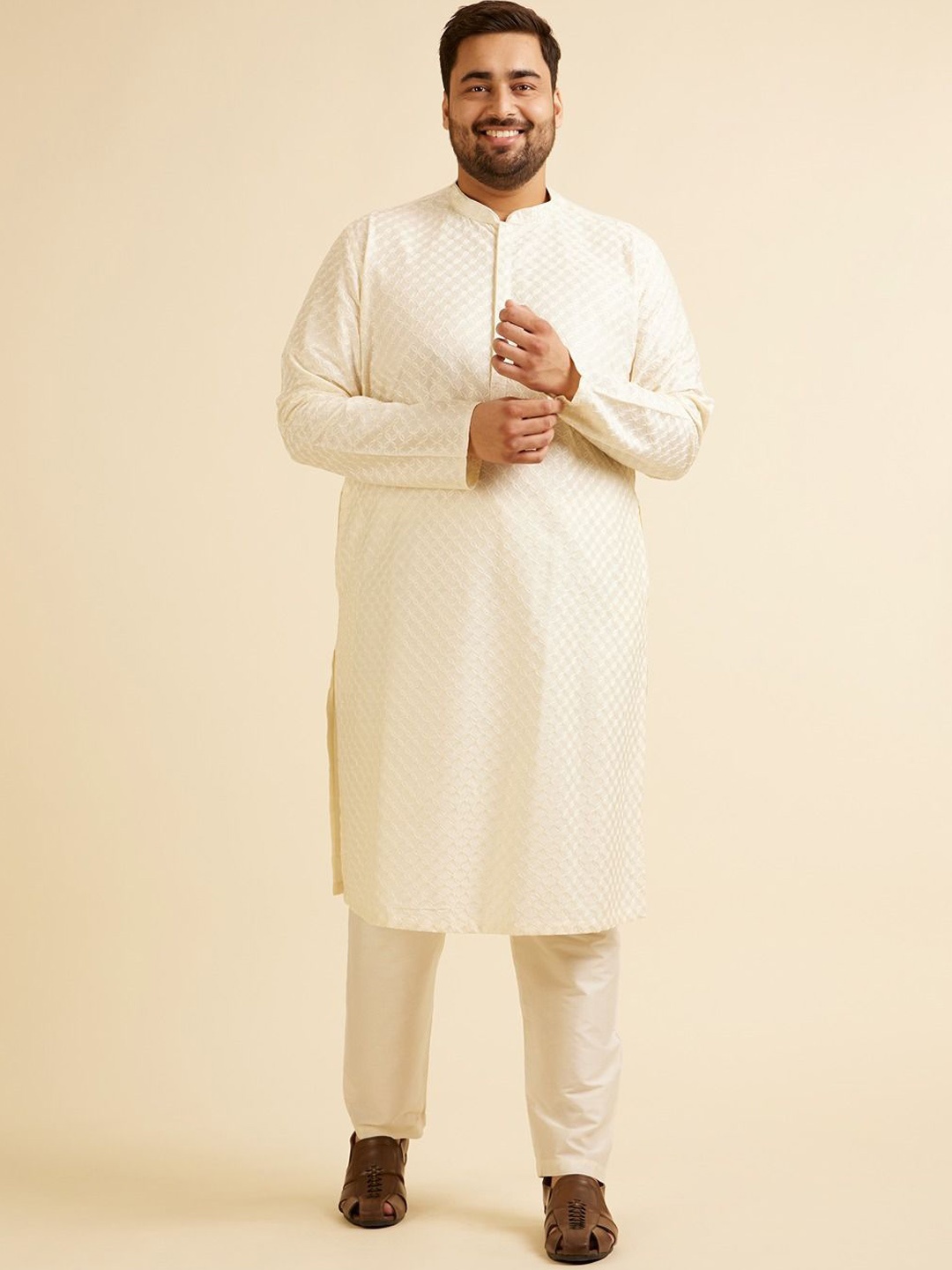 

Manyavar Plus Size Floral Embroidered Straight Kurta with Pyjamas, Cream
