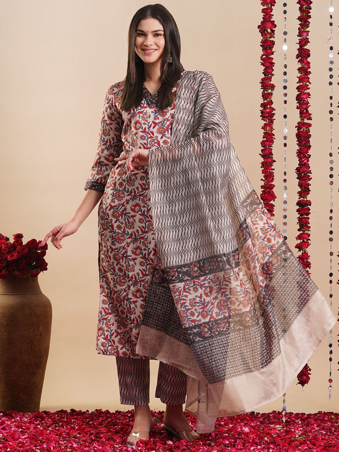 

KALINI Floral Printed Regular Straight Kurta with Trousers & Dupatta, Cream