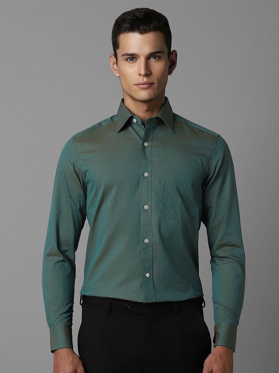 

Louis Philippe Men Spread Collar Micro Ditsy Printed Cotton Formal Shirt, Green
