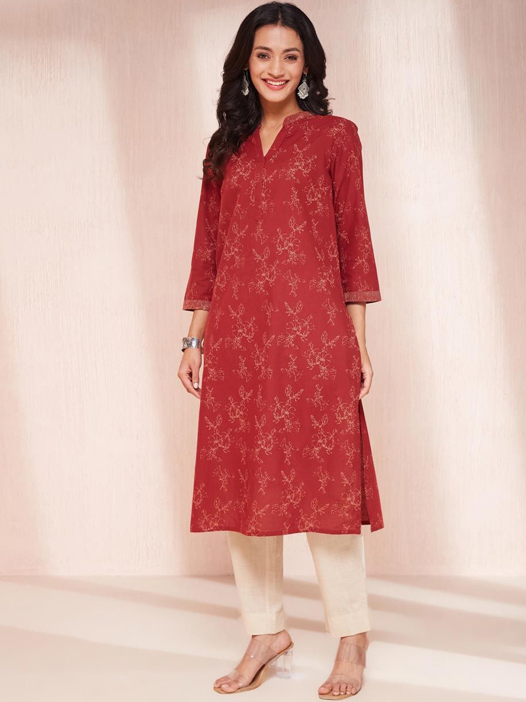 

Fabindia Ethnic Motifs Printed Mandarin Collar Pure Cotton Straight Kurta With Pyjama, Maroon