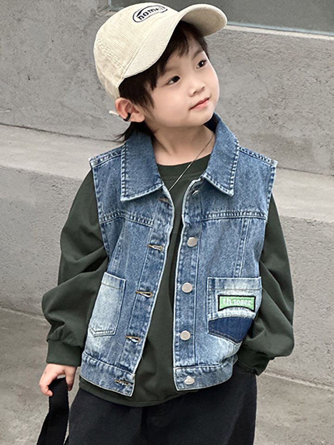 

StyleCast x Revolte Boys Outdoor Denim Jacket with Embroidered, Blue
