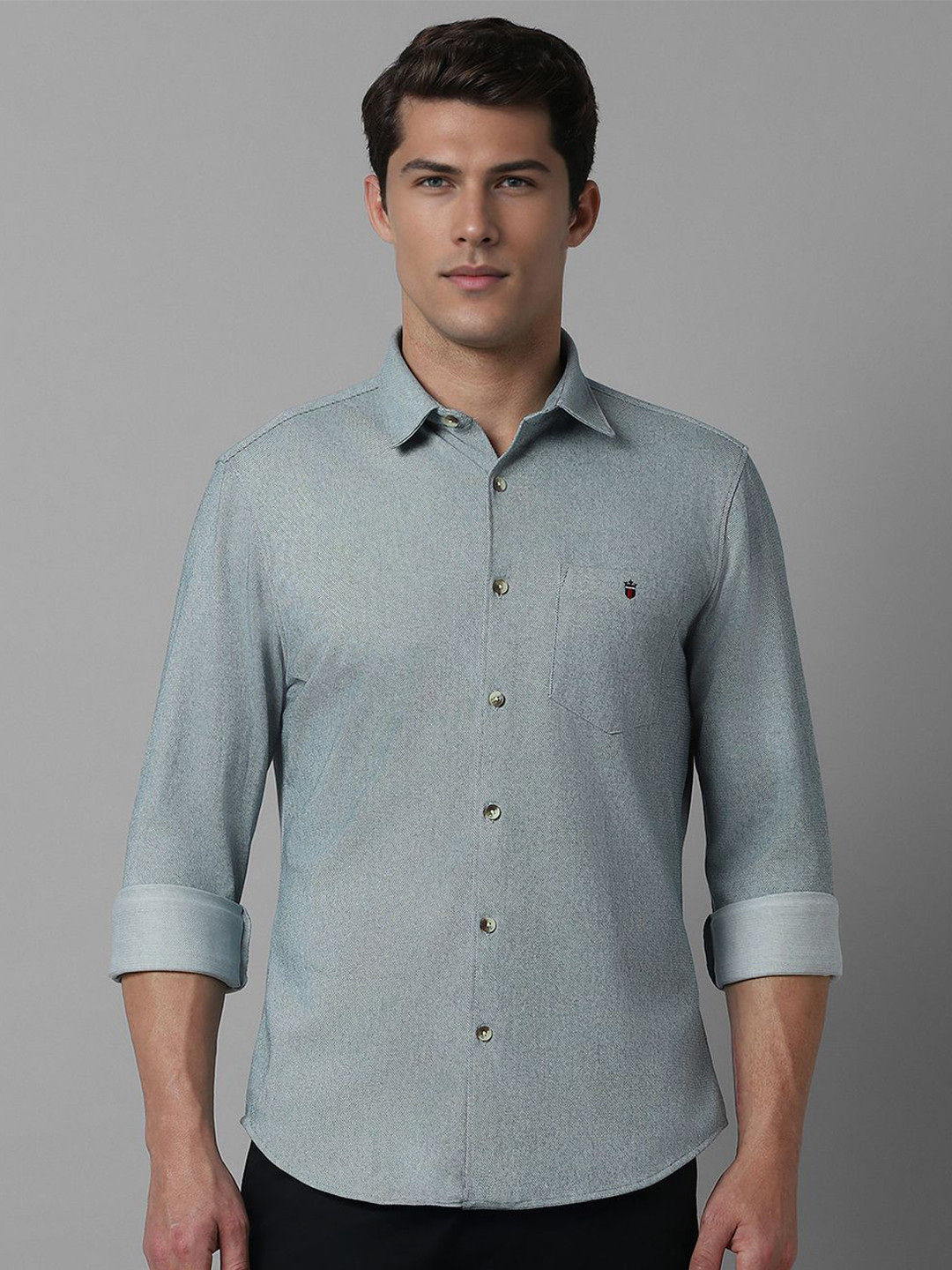 

Louis Philippe Sport Men Spread Collar Textured Cotton Slim Fit Casual Shirt, Grey