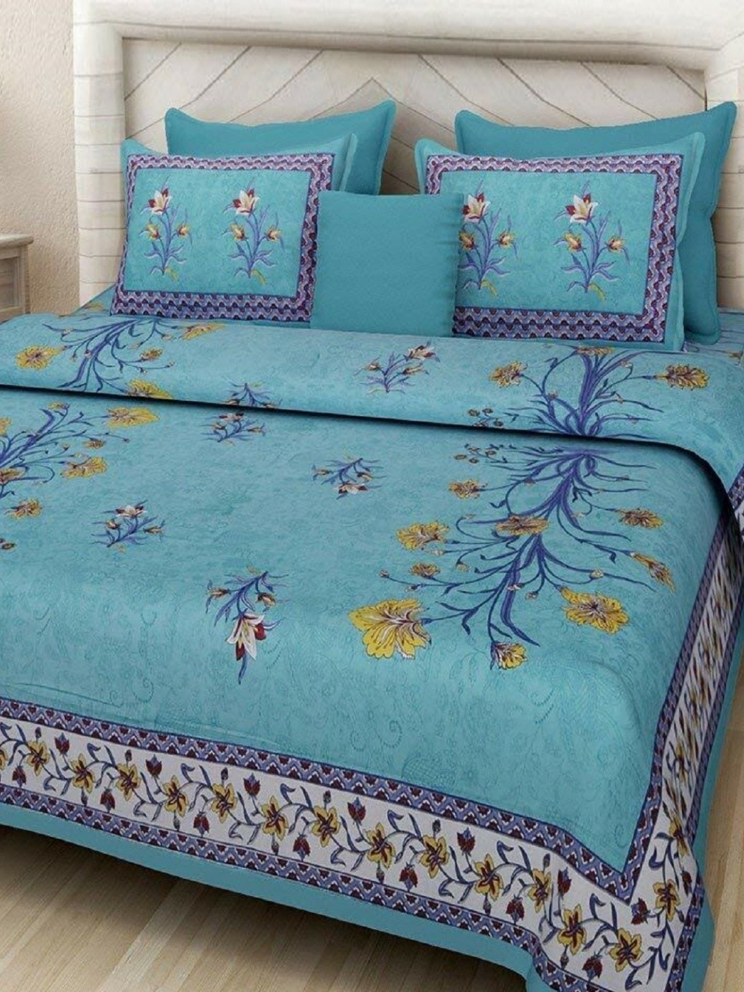 

AYAT COLLECTION Blue Floral Printed Pure Cotton 144 TC Queen Bedsheet & 2 Pillow Covers