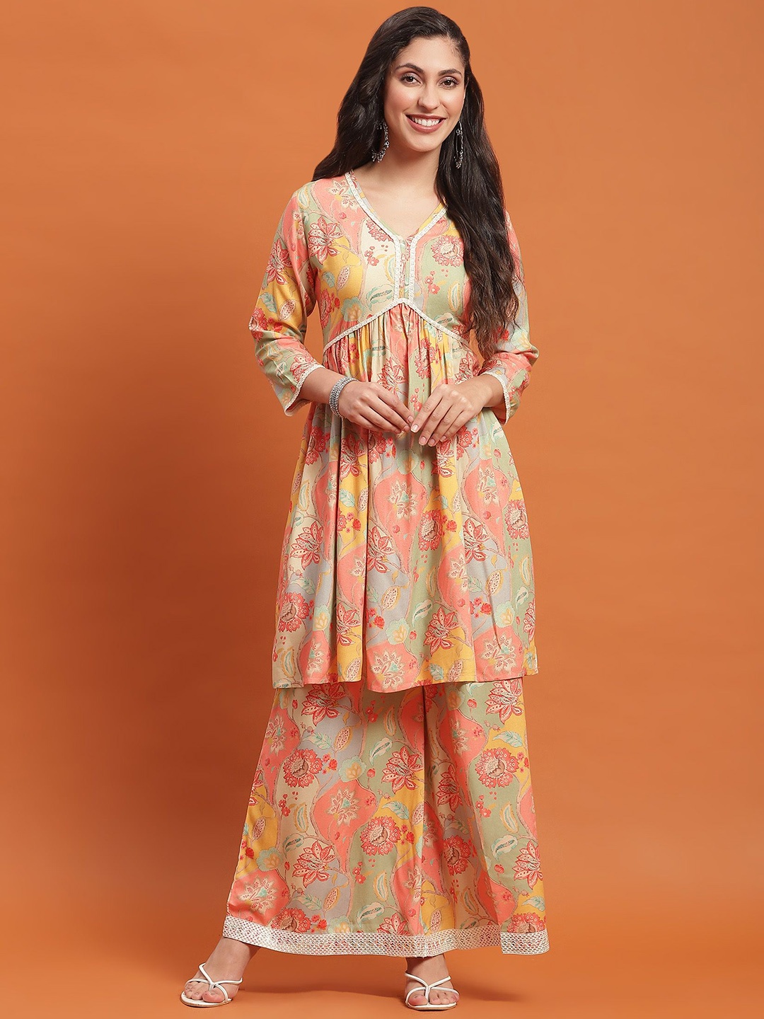 

Shree Floral Printed Tunic With Palazzos, Peach