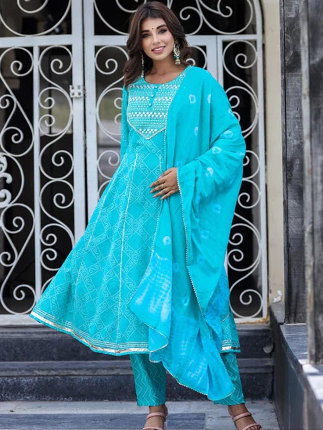 

ARAVALII Bandhani Printed Thread Work Pure Cotton Anarkali Kurta with Trousers & Dupatta, Blue