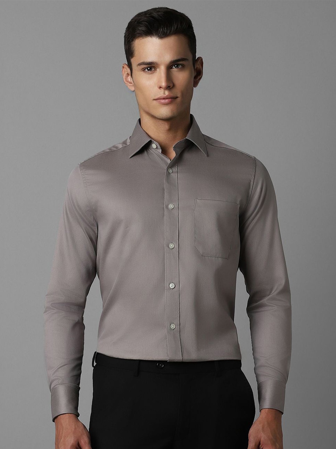 

Louis Philippe Men Spread Collar Solid Cotton Formal Shirt, Grey