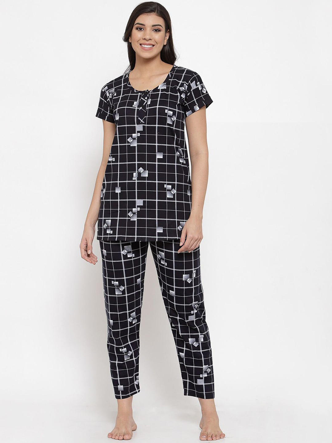 

SHYAM SONS FLAIR Women Printed Night suit, Black