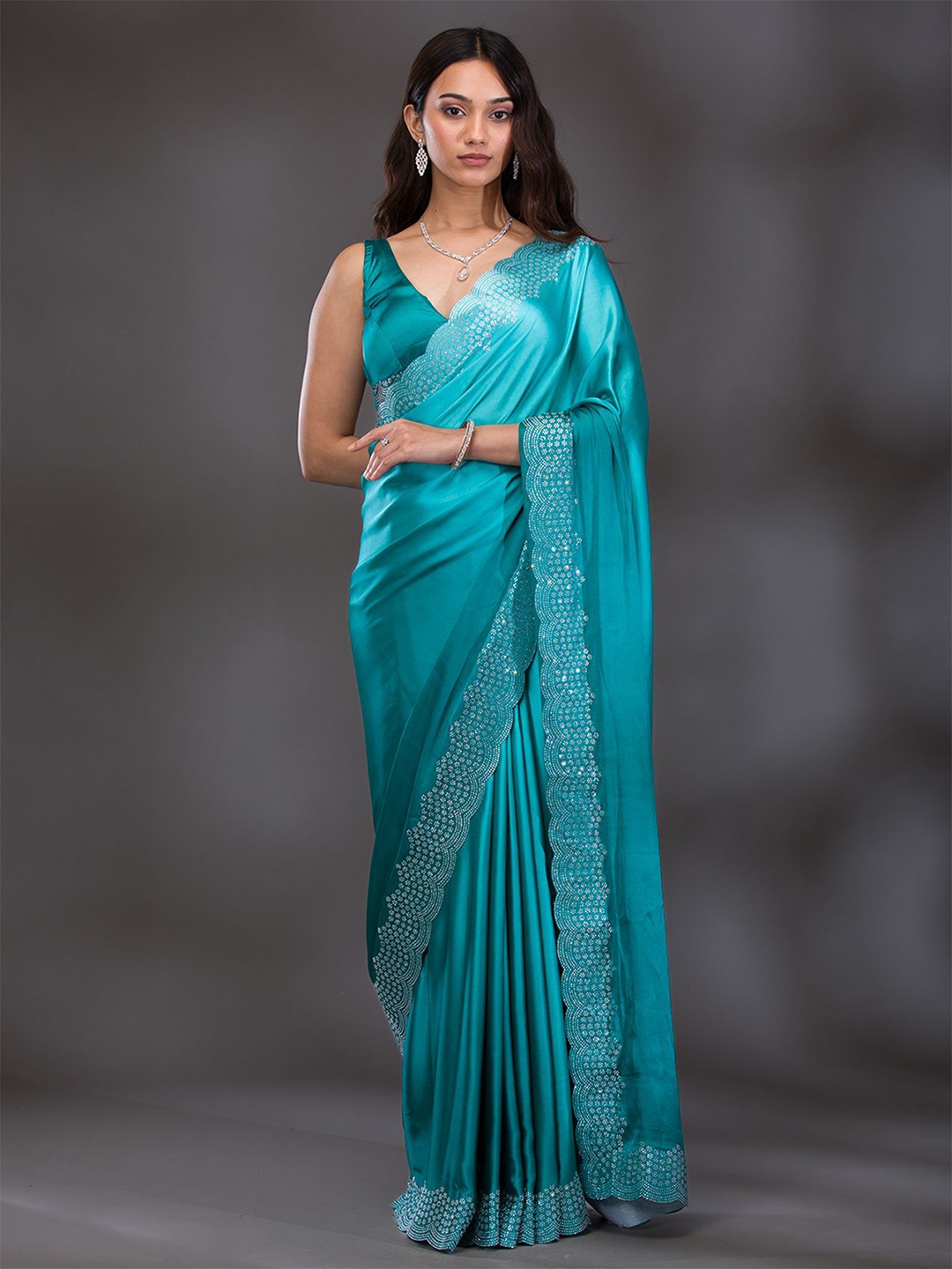 

Koskii Beads and Stones Solid Satin Saree, Green