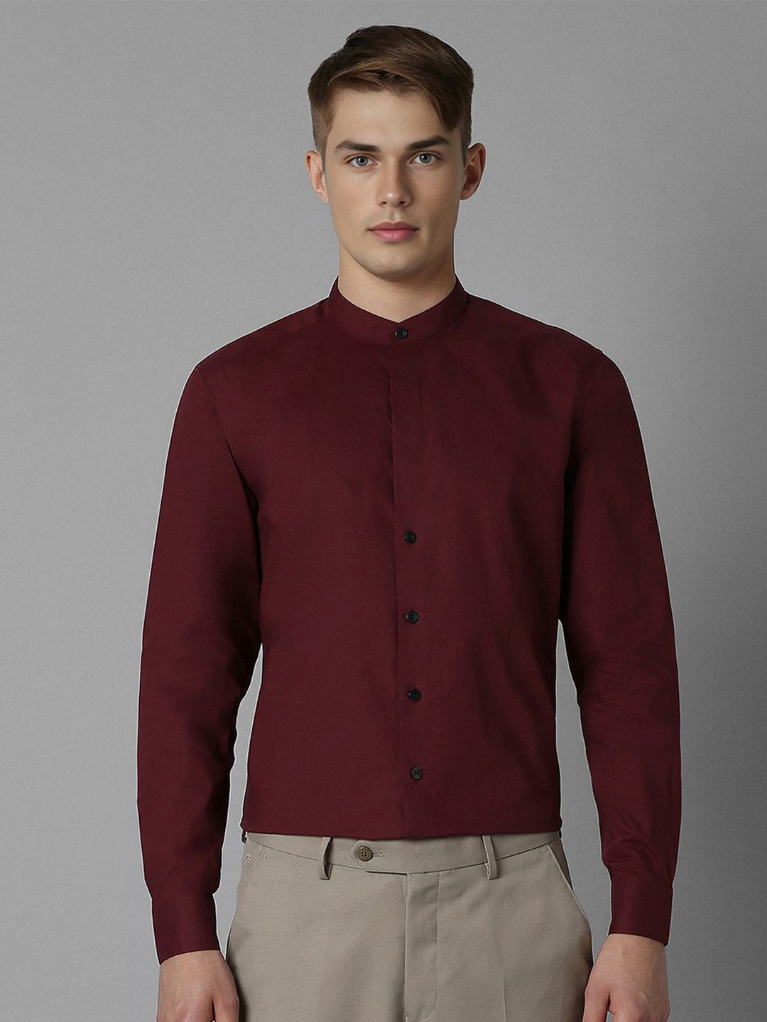 

Louis Philippe Men Band Collar Solid Cotton Slim Fit Formal Shirt, Maroon