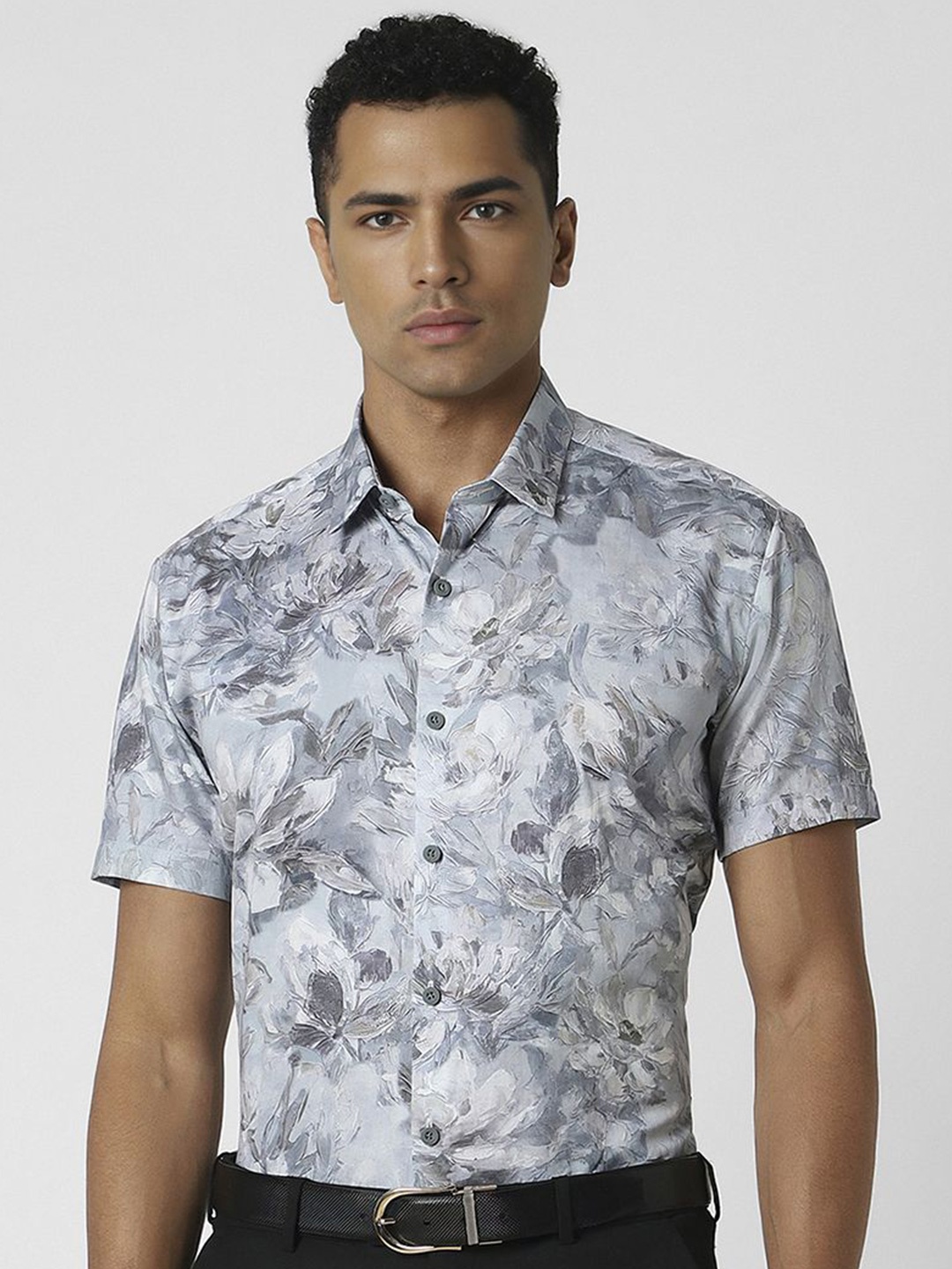 

V Dot Men Spread Collar Floral Printed Cotton Slim Fit Party Shirt, Grey