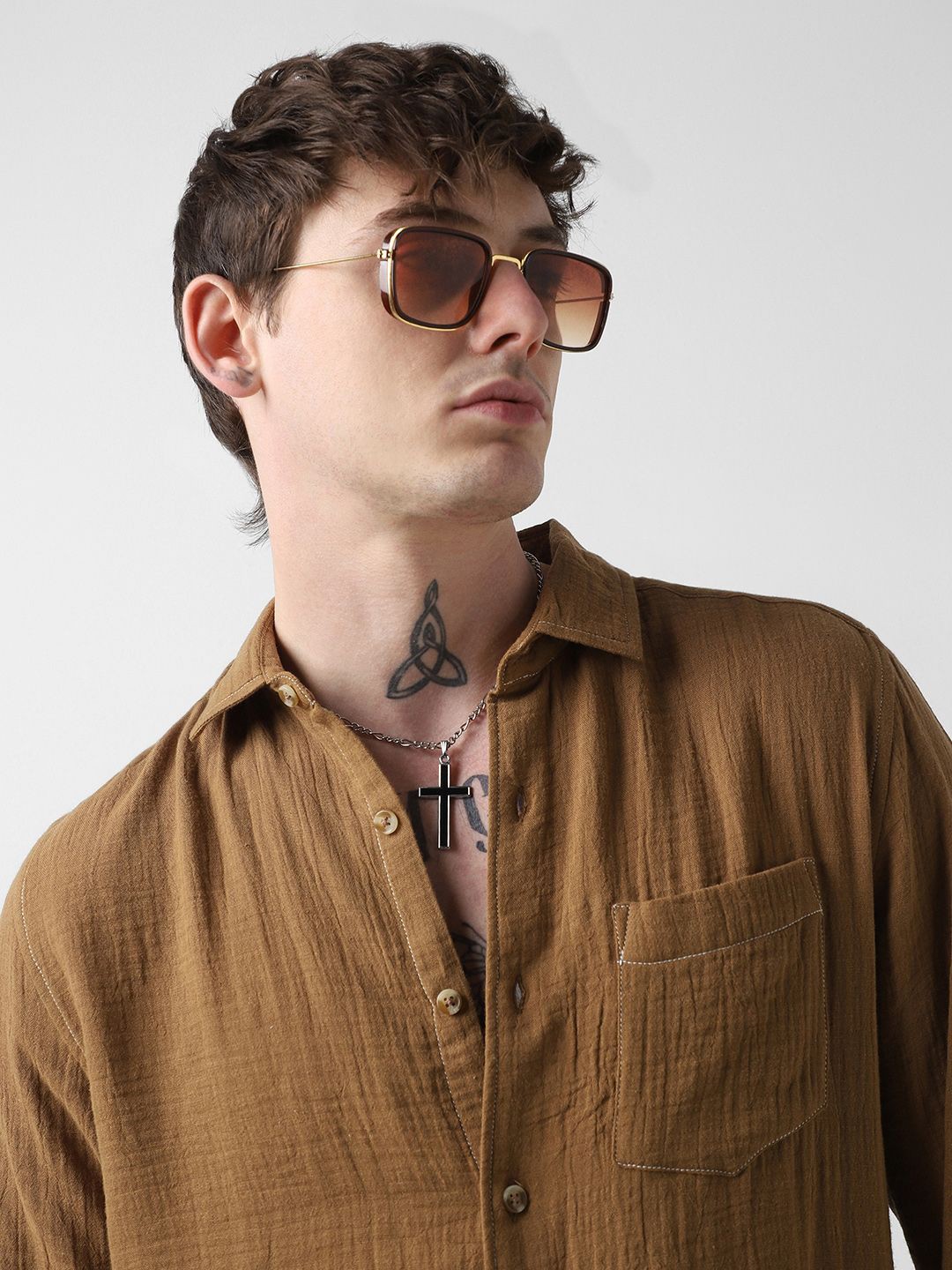 

VASTRADO Men Classic Spread Collar Solid Cotton Slim Fit Casual Shirt, Brown