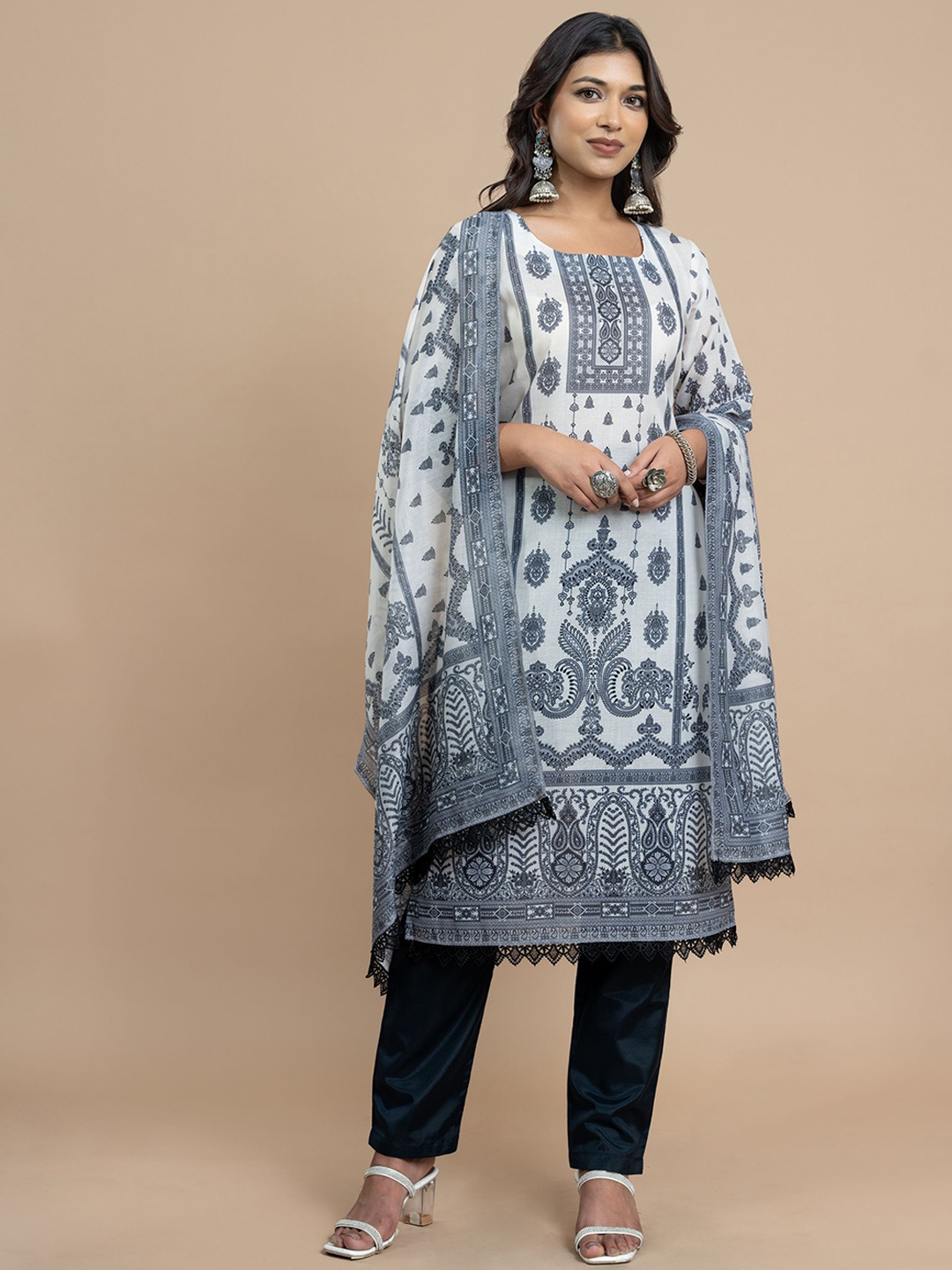 

VIRICA Floral Printed Phulkari Straight Kurta & Trousers With Dupatta, White