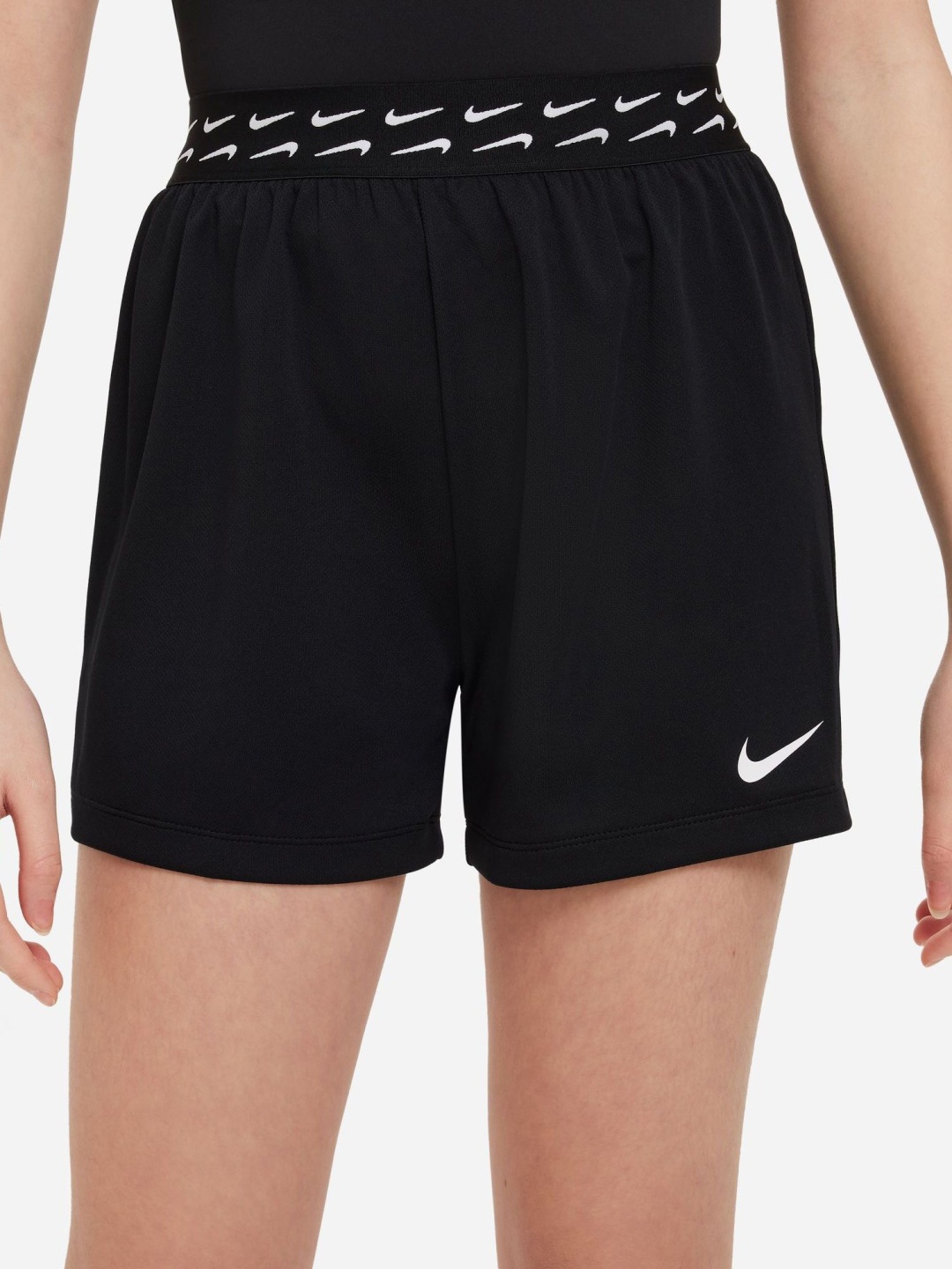 

Nike Girls Trophy Older Kids Dri-FIT Training Shorts, Black