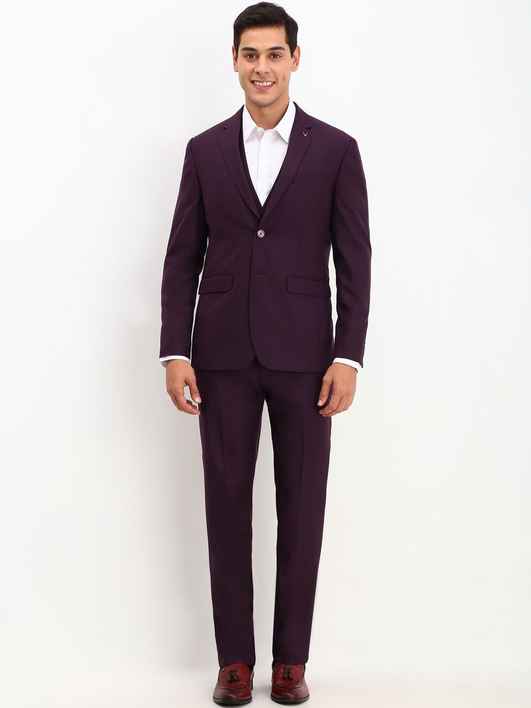 

Allen Solly Solid Single-Breasted 3-Piece Formal Suit, Purple