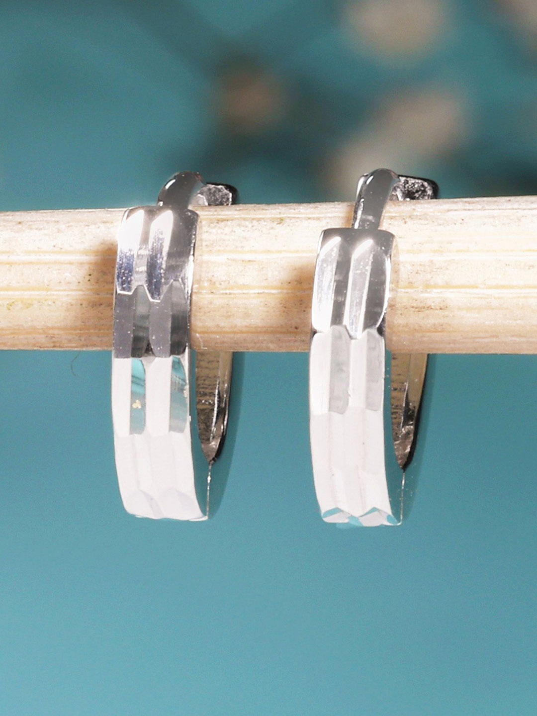 

DEESSA 925 Sterling Silver Rhodium-Plated Contemporary Hoop Earrings