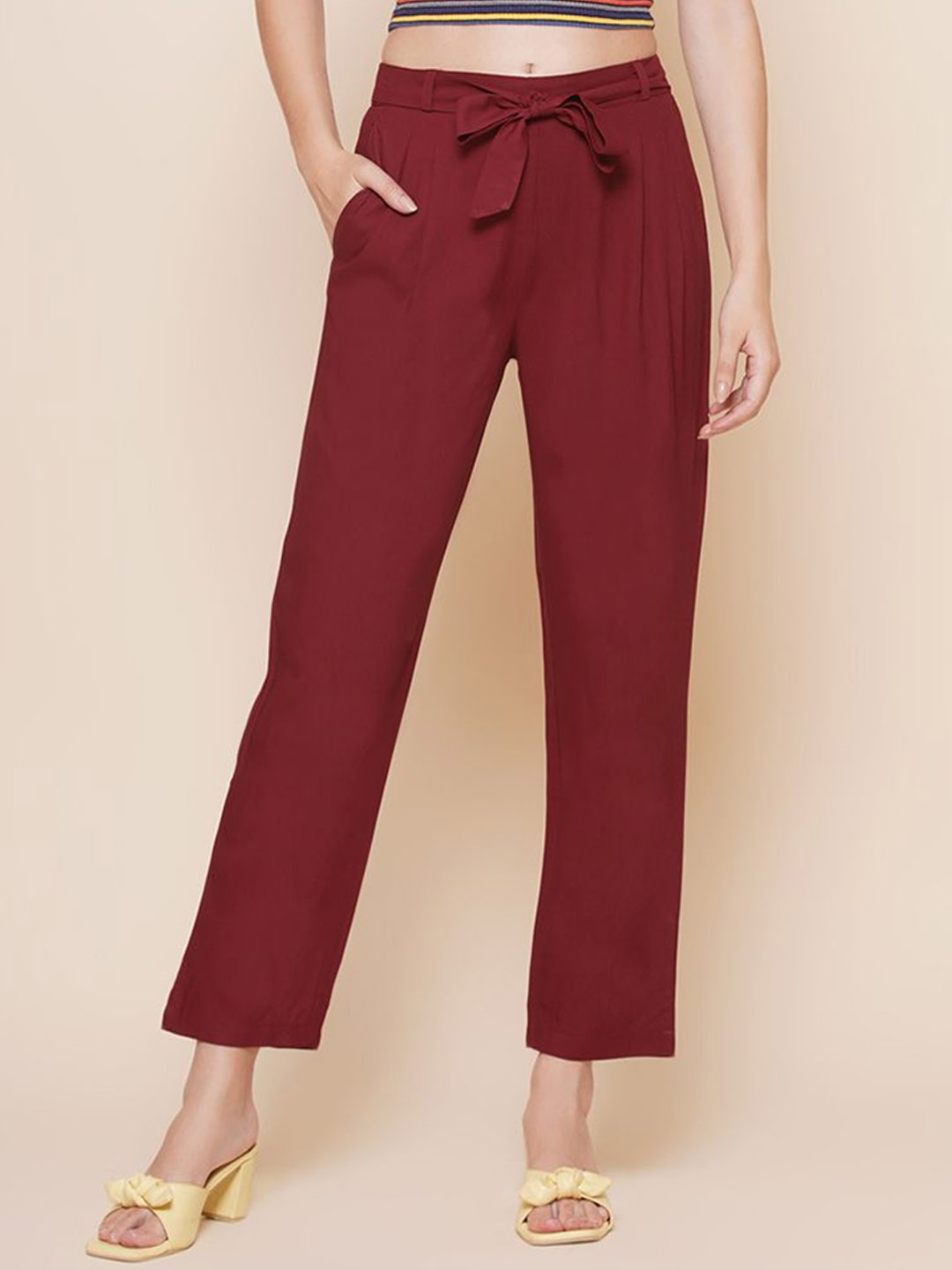 

BAESD Women Solid Relaxed High-Rise Regular Trousers, Maroon