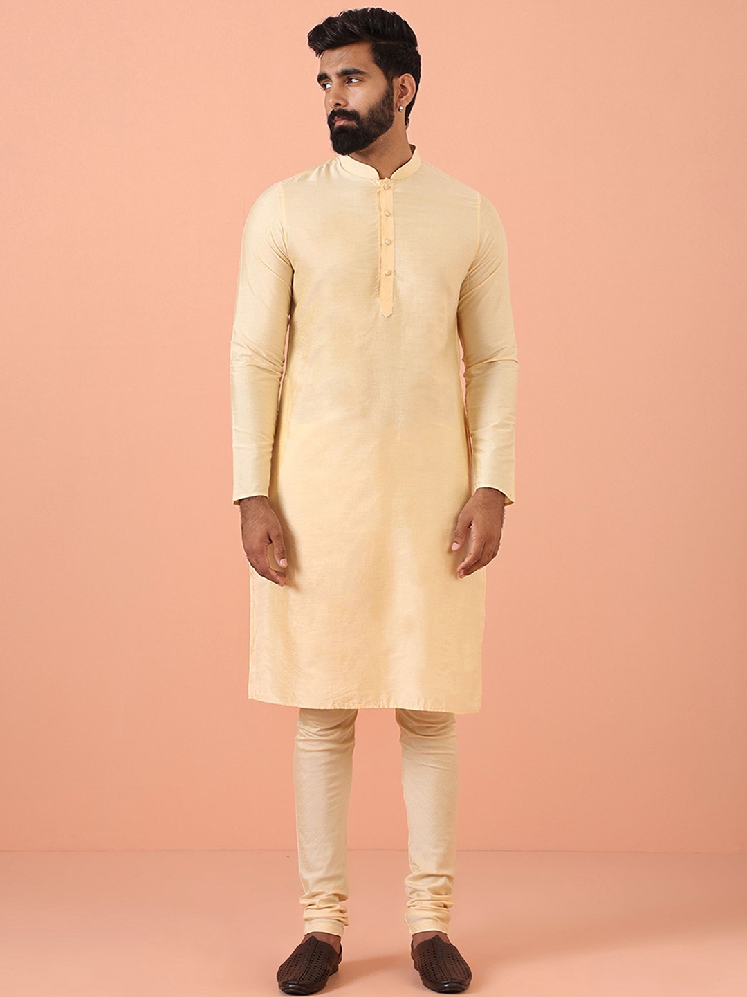 

KISAH Men Mandarin Collar Regular Solid Kurta Churidar Set, Cream