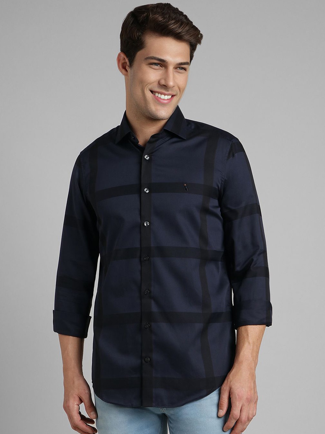 

SIMON CARTER LONDON Men Spread Collar Buffalo Checked Cotton Slim Fit Casual Shirt, Navy blue