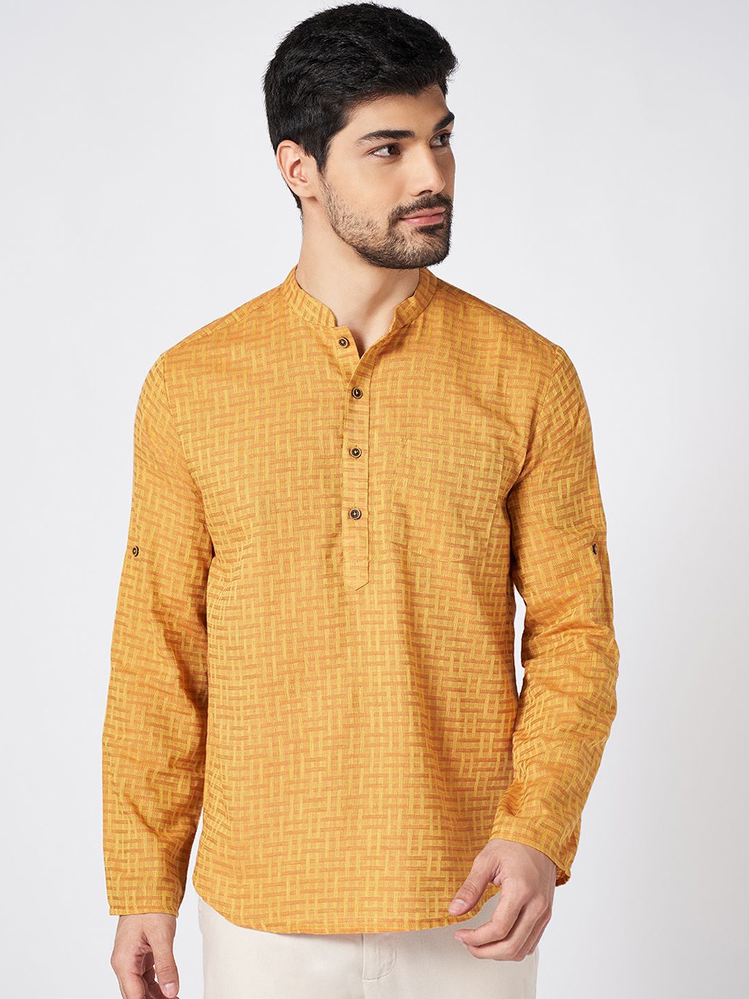 

indus route by Pantaloons Pure Cotton Mandarin Collar Straight Kurta, Orange