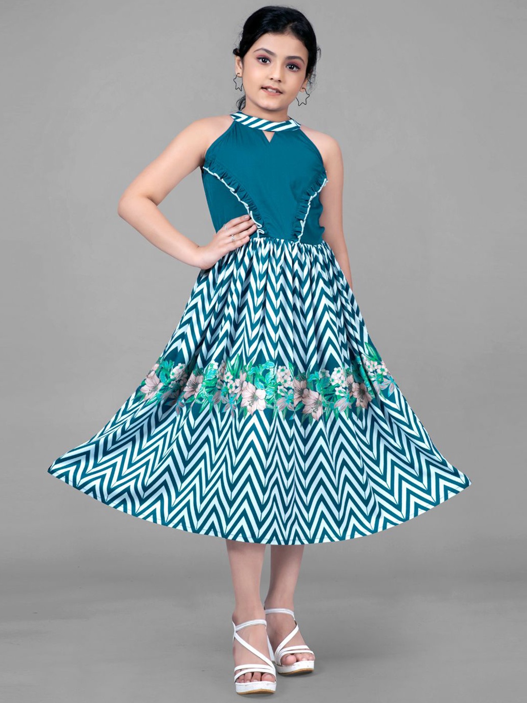 

BAESD Girls Teal Crepe Chevron Printed Fit And Flare Digital Midi Length Dress