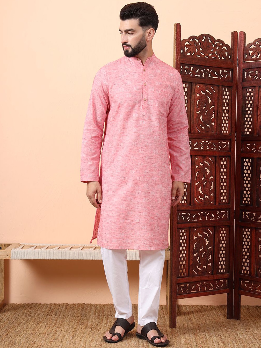 

Latest Chikan Garments Geometric Woven Design Mandarin Collar Straight Kurta, Yellow