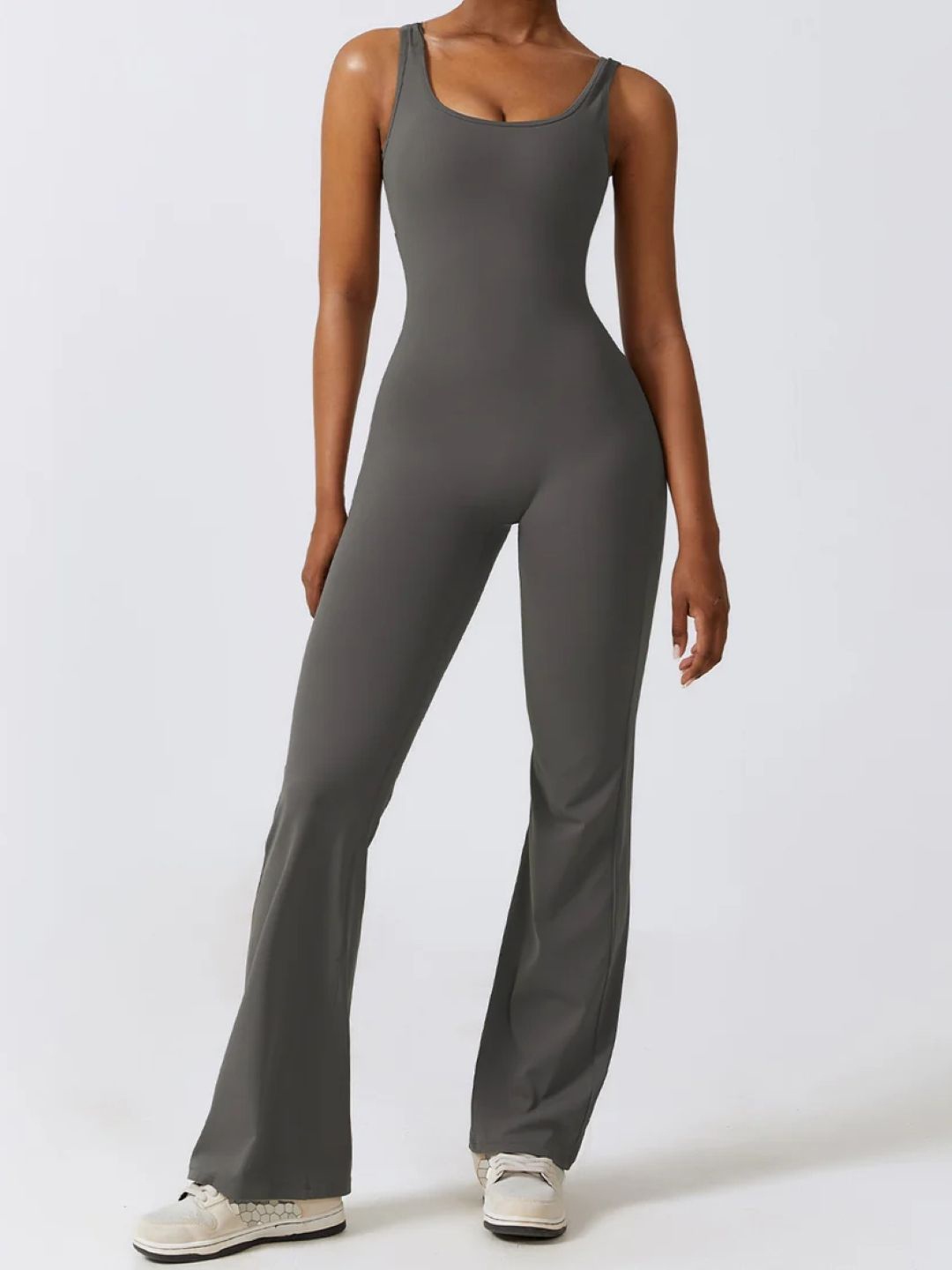 

KPOP Women Round Neck Sleeveless Basic Jumpsuit, Grey