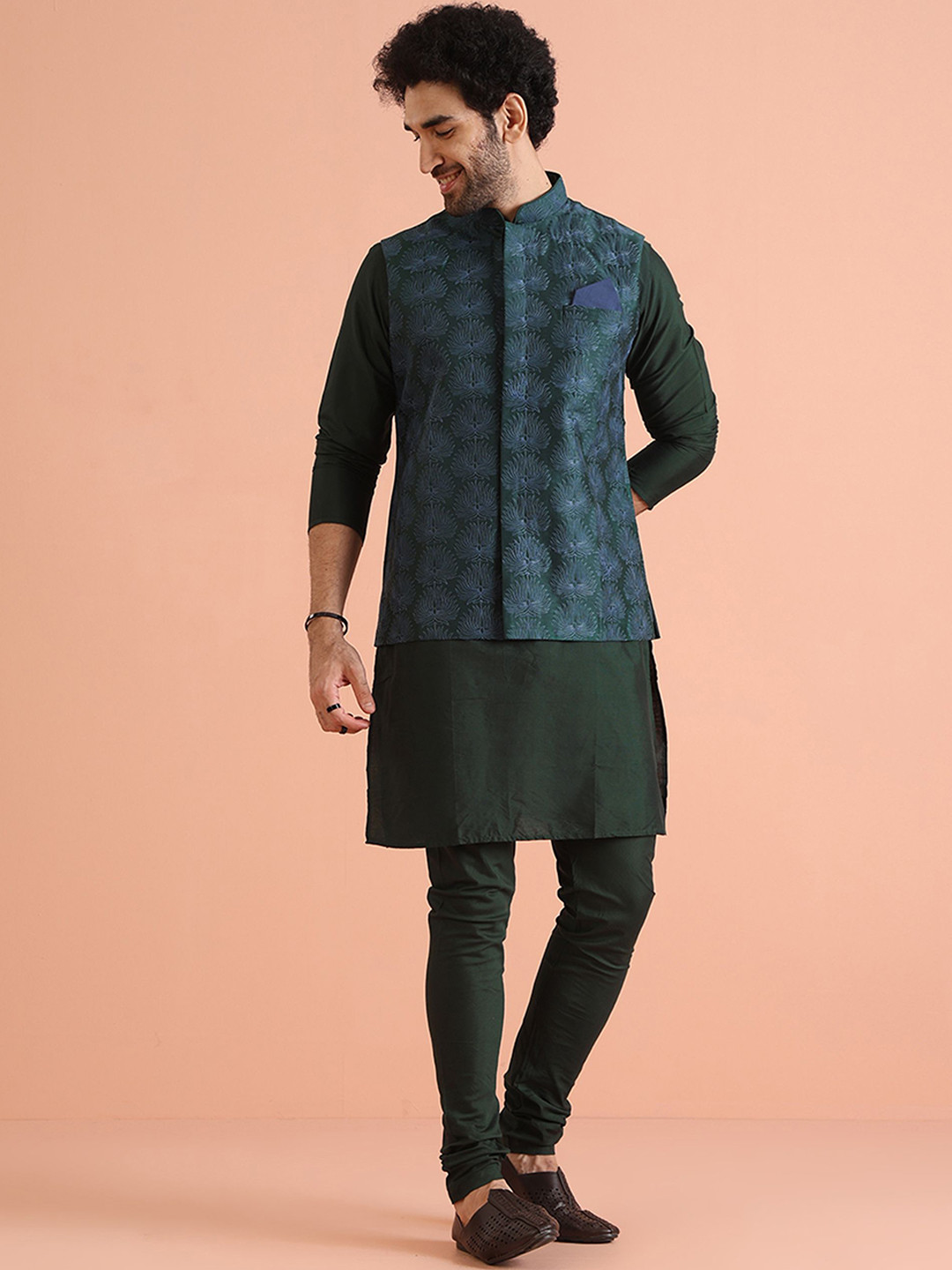 

KISAH Mandarin Collar Thread Work Dupion Silk Straight Kurta With Churidar And Jackets, Green