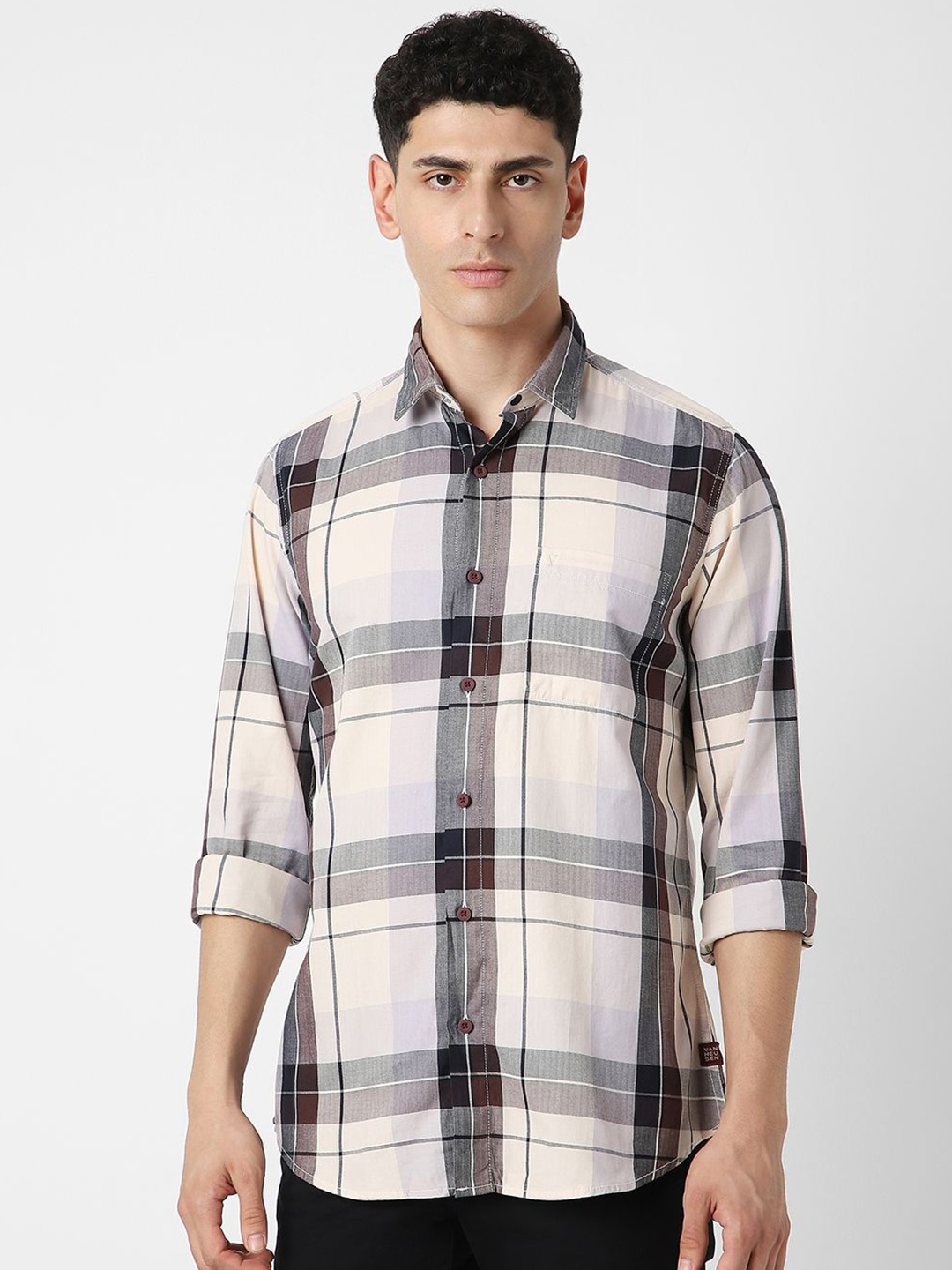 

VAN HEUSEN DENIM LABS Men Spread Collar Tartan Checked Cotton Slim Fit Casual Shirt, Cream