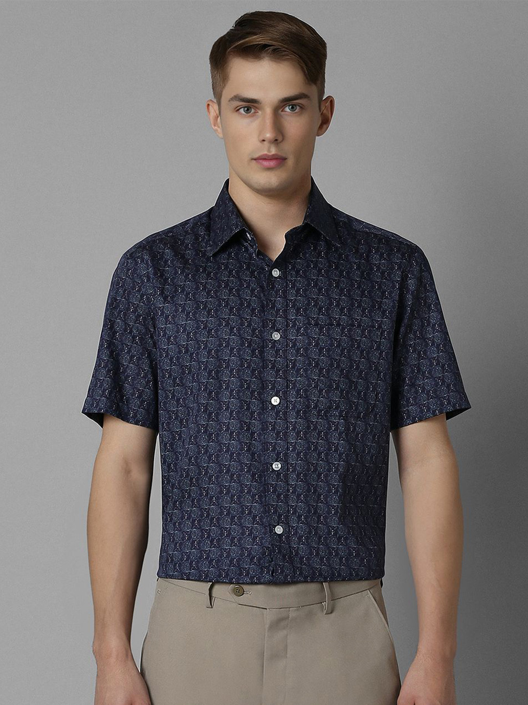 

Louis Philippe Men Spread Collar Abstract Printed Cotton Formal Shirt, Navy blue