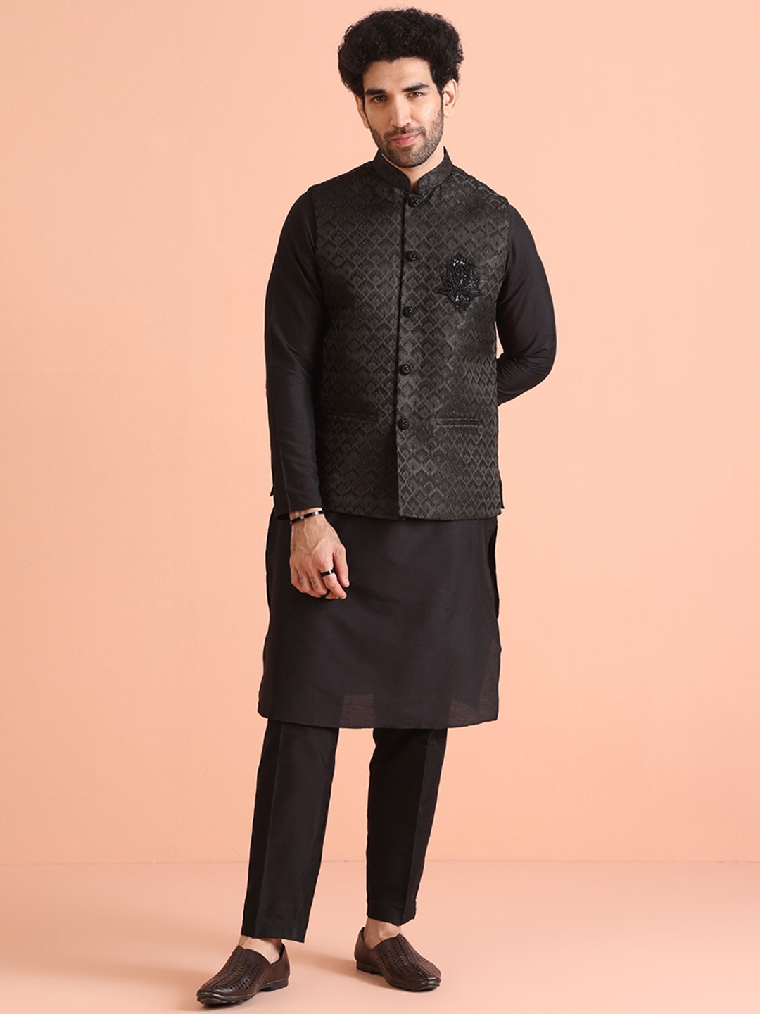 

KISAH Men Embossed Regular Fit Woven Design Kurta Nehru Jacket Trouser Set, Black