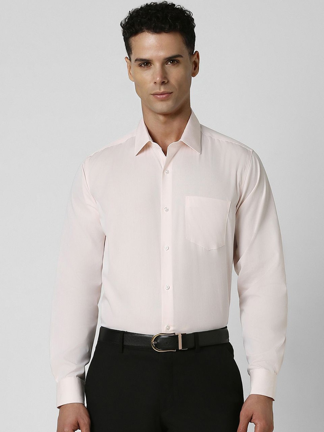

Van Heusen Men Spread Collar Solid Cotton Formal Shirt, Beige