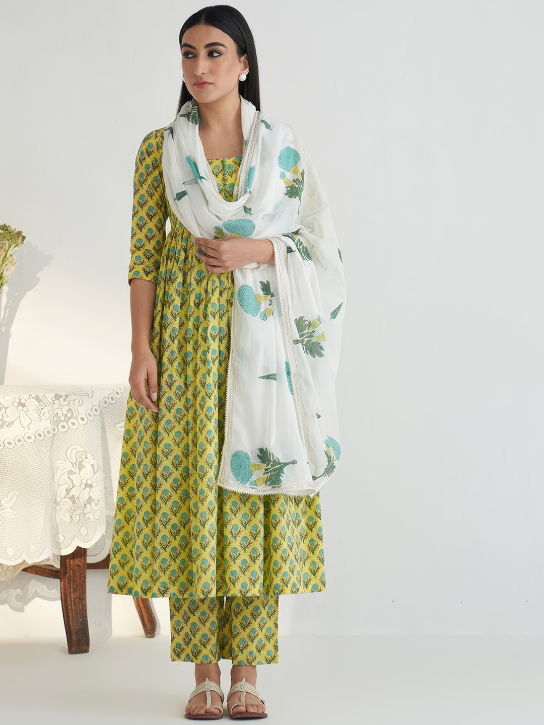 

FAB GALAXY Floral Printed Round Neck Anarkali Kurta With Trousers & Dupatta, Green