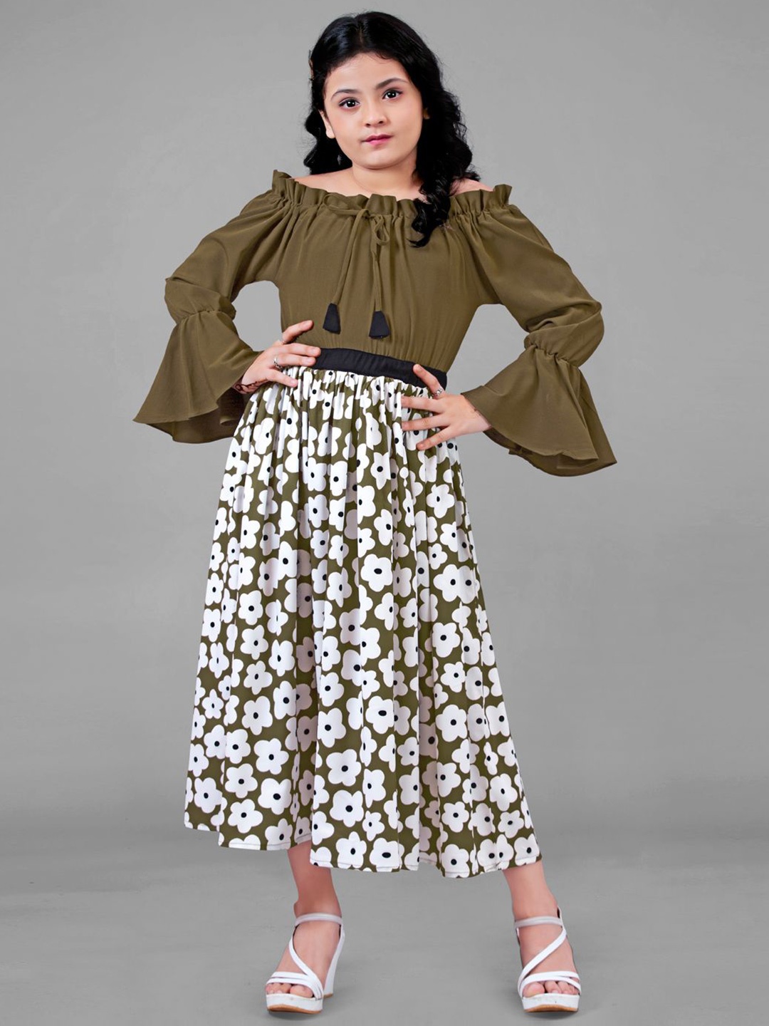 

BAESD Floral Printed Off-Shoulder Bell Sleeve Fit & Flare Dress, Brown