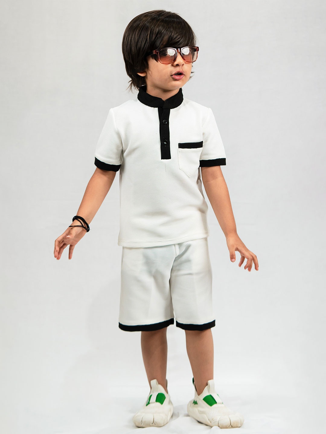

Emblica Boys Ribbed Round Neck T-shirt with Shorts, White