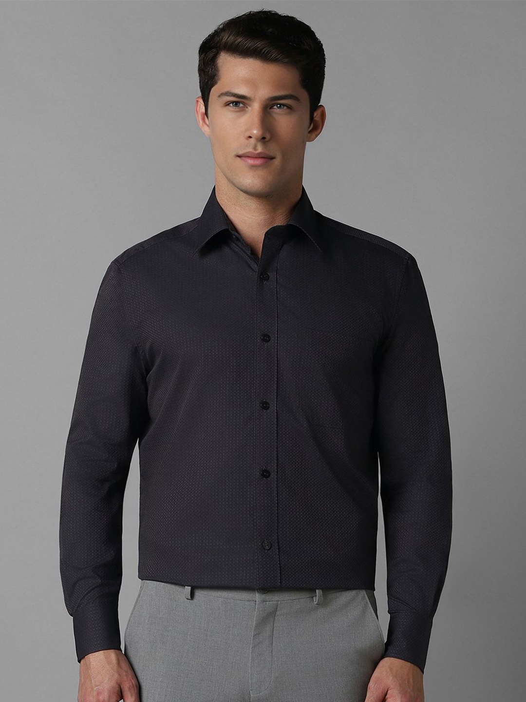 

Louis Philippe Men Spread Collar Textured Cotton Formal Shirt, Black