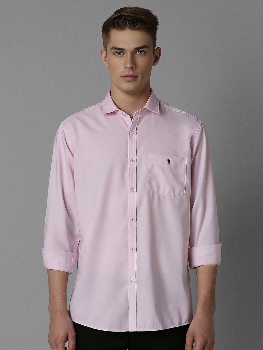 

Louis Philippe Sport Men Spread Collar Solid Cotton Slim Fit Casual Shirt, Pink