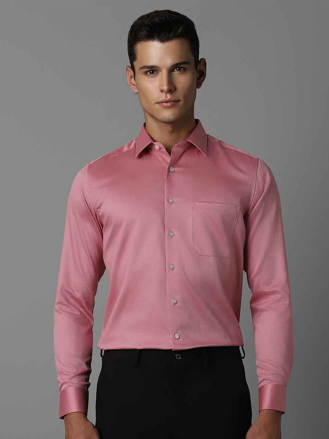 

Louis Philippe Men Spread Collar Textured Cotton Slim Fit Formal Shirt, Pink