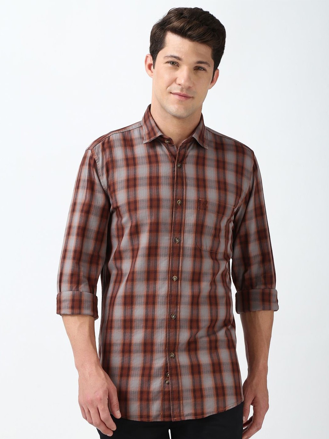 

Peter England Casuals Men Spread Collar Micro Checked Cotton Slim Fit Casual Shirt, Multi