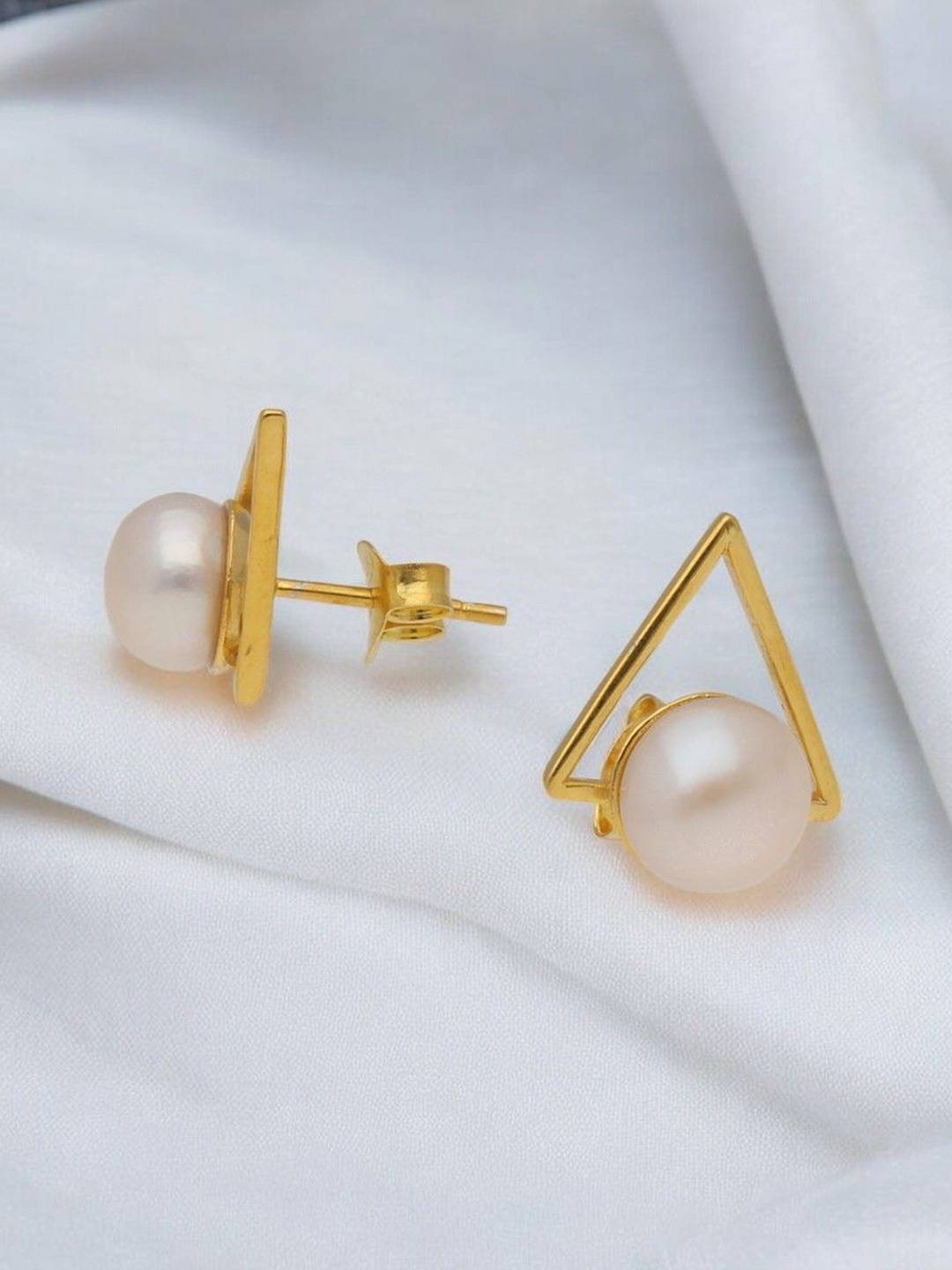 

Sri Jagdamba Pearls Dealer 925 Sterling Silver Gold-Plated Beaded Triangular Studs