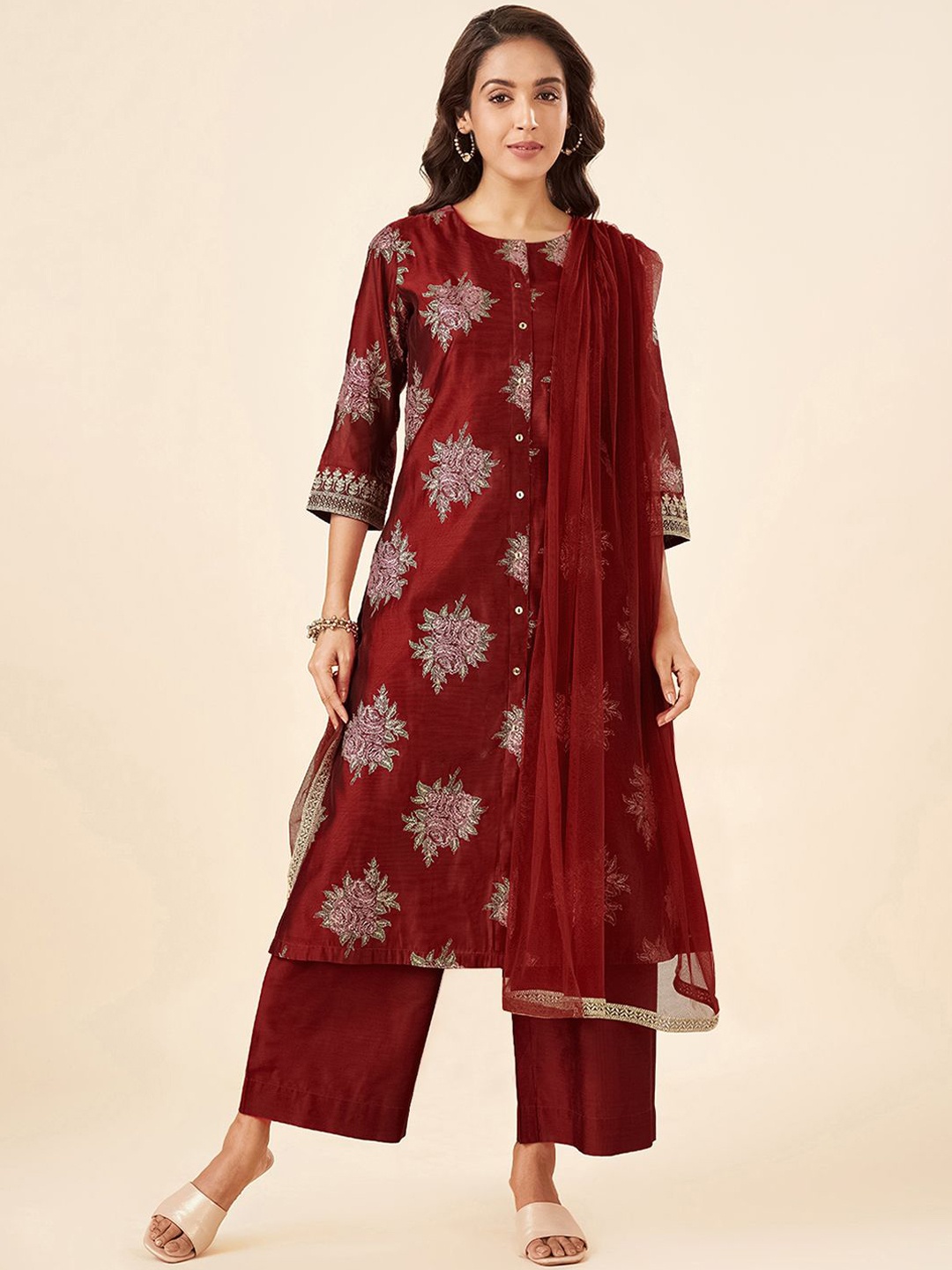 

RANGMANCH BY PANTALOONS Floral Printed A-Line Kurta With Trousers & Dupatta, Red