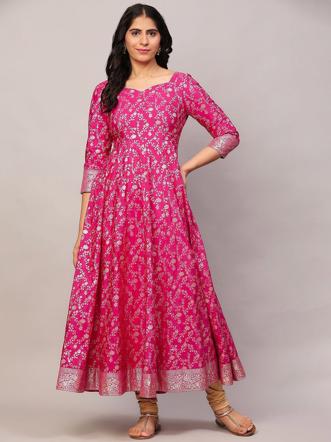 

Poshak Hub Floral Printed Sweetheart Neck Chanderi Silk Anarkali Kurta, Pink